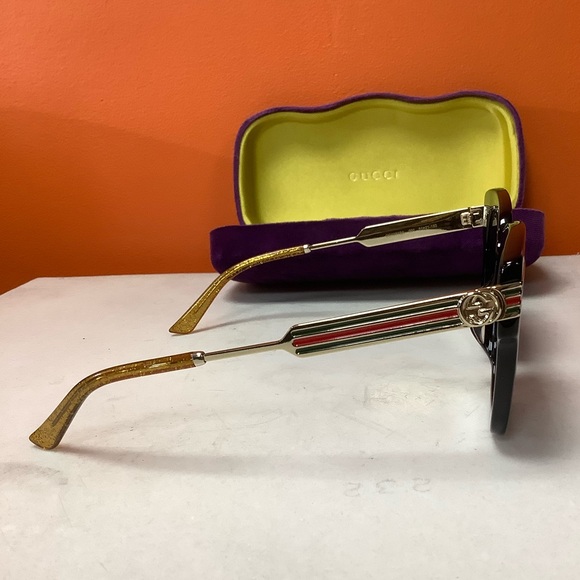 Gucci Signature Web Sherry Line Shades - Picture 3 of 13